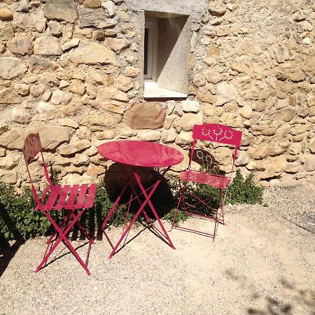 Chambre d'hôte Geiko Cabrieres-d'Aigues Exterior foto